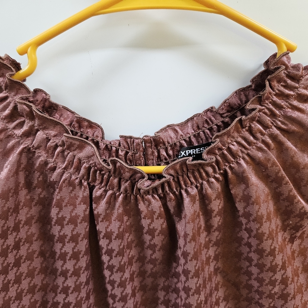 EXPRESS Polyester Top - Picture 4 of 6